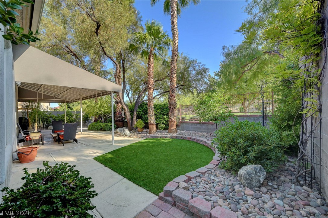 2221 Scarlet Rose Drive Las Vegas NV 89134
