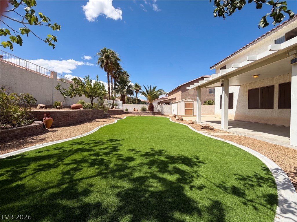3049 Azure Bay Las Vegas NV 89117