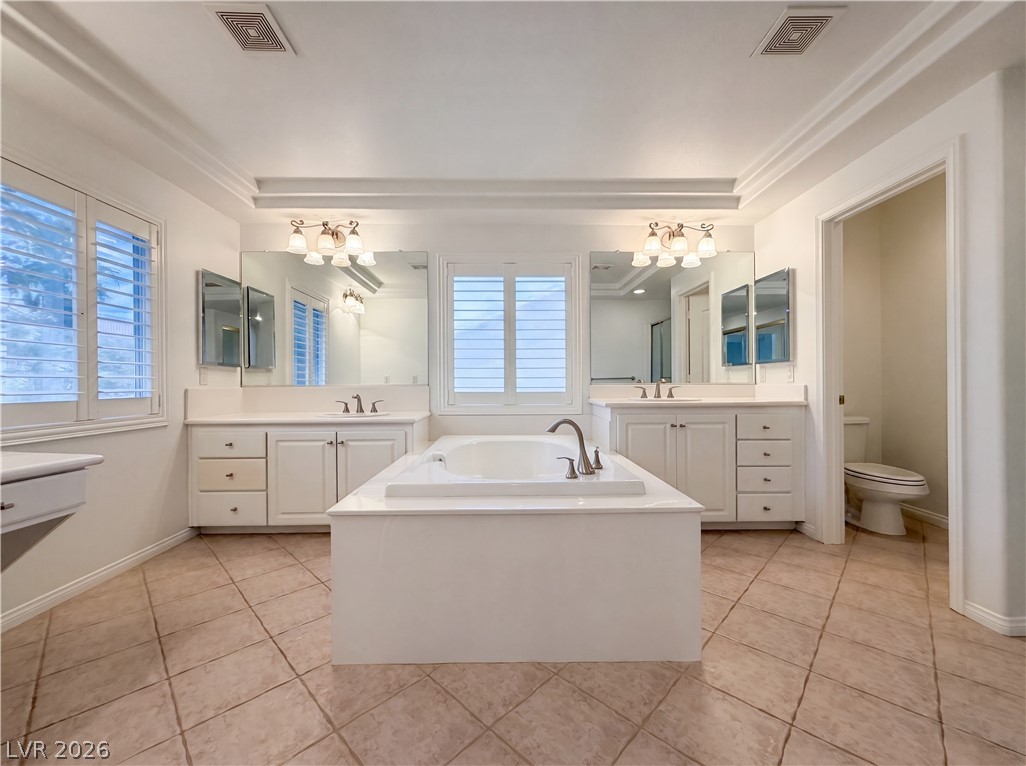 3049 Azure Bay Las Vegas NV 89117