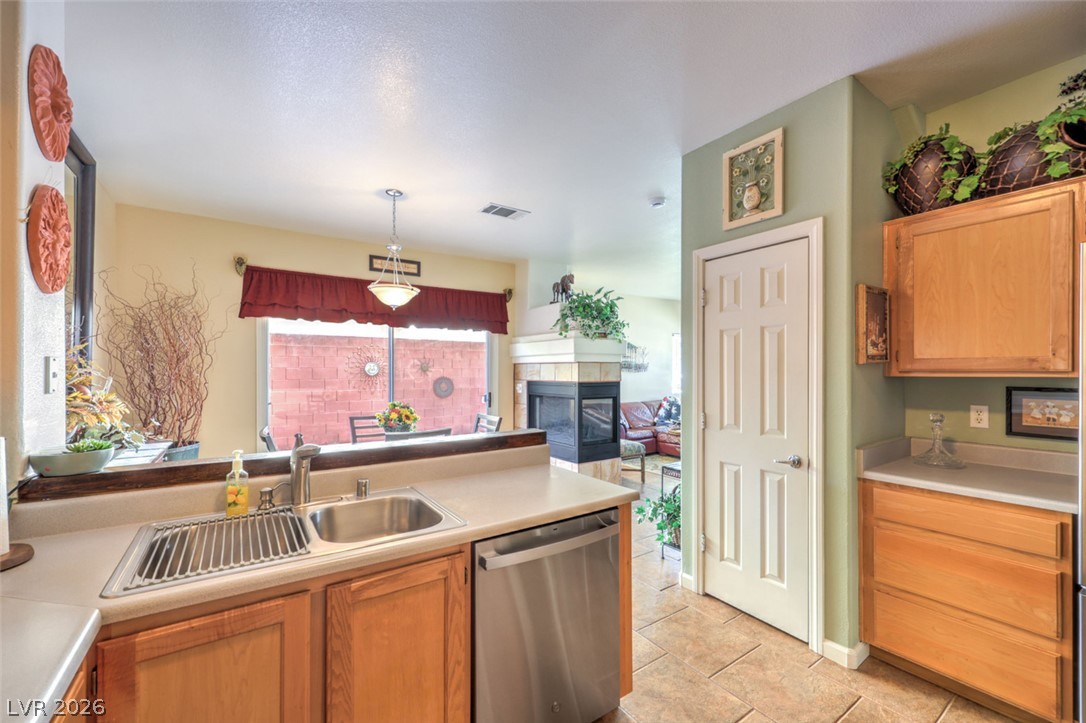 6437 Sundown Heights Avenue Las Vegas NV 89130