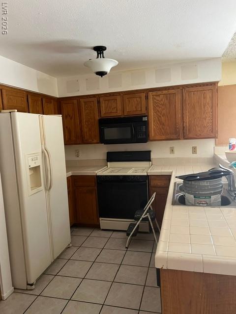 2093 Club Crest Way Henderson NV 89014