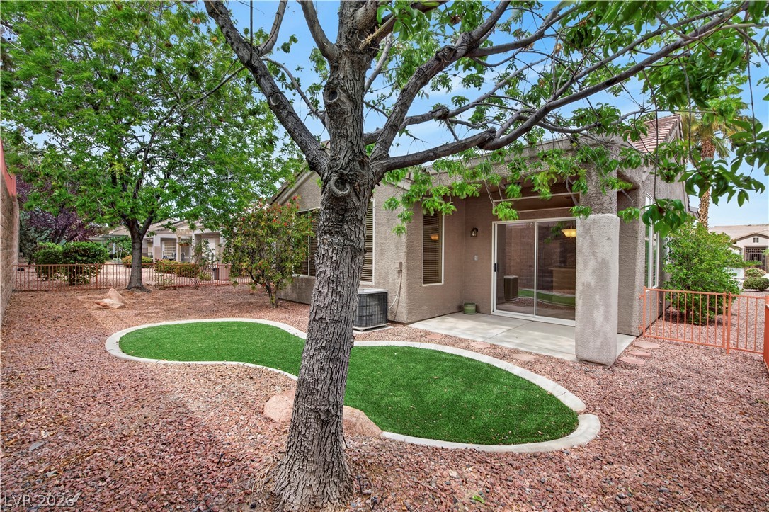 2123 Point Mallard Drive Henderson NV 89012