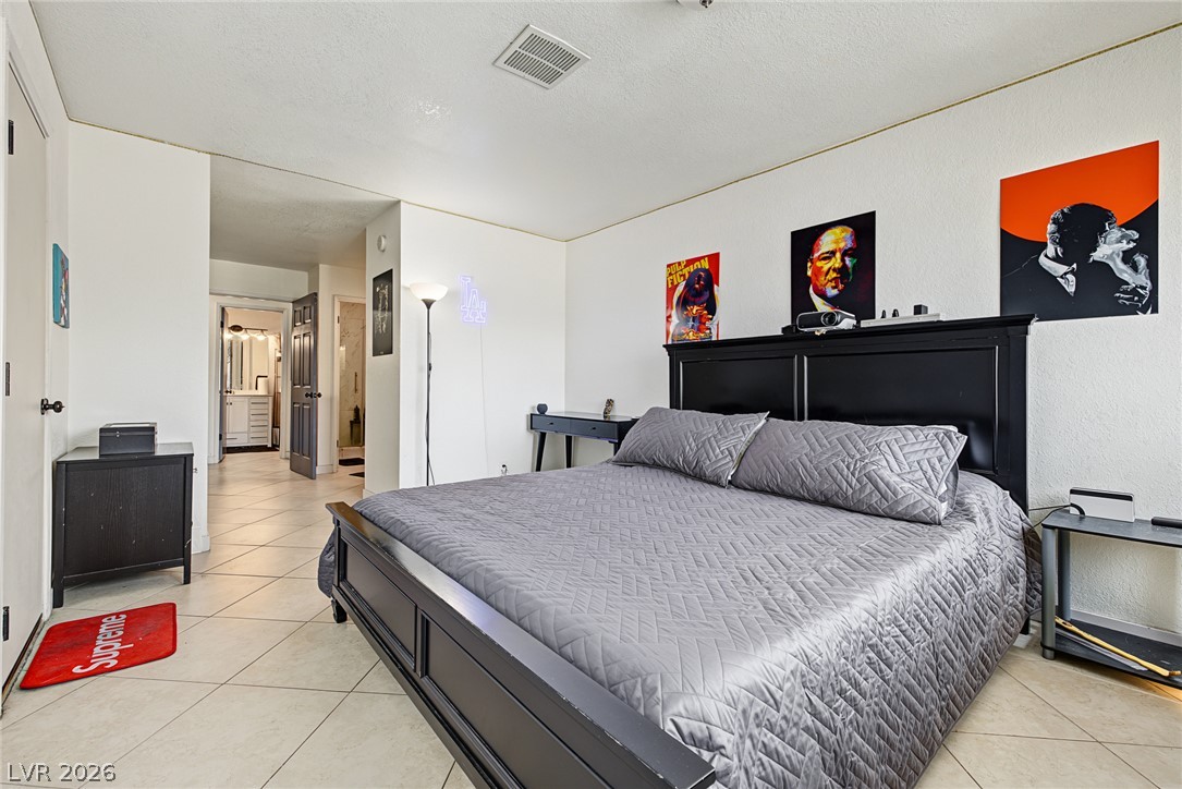 6992 Quarry Drive Las Vegas NV 89147