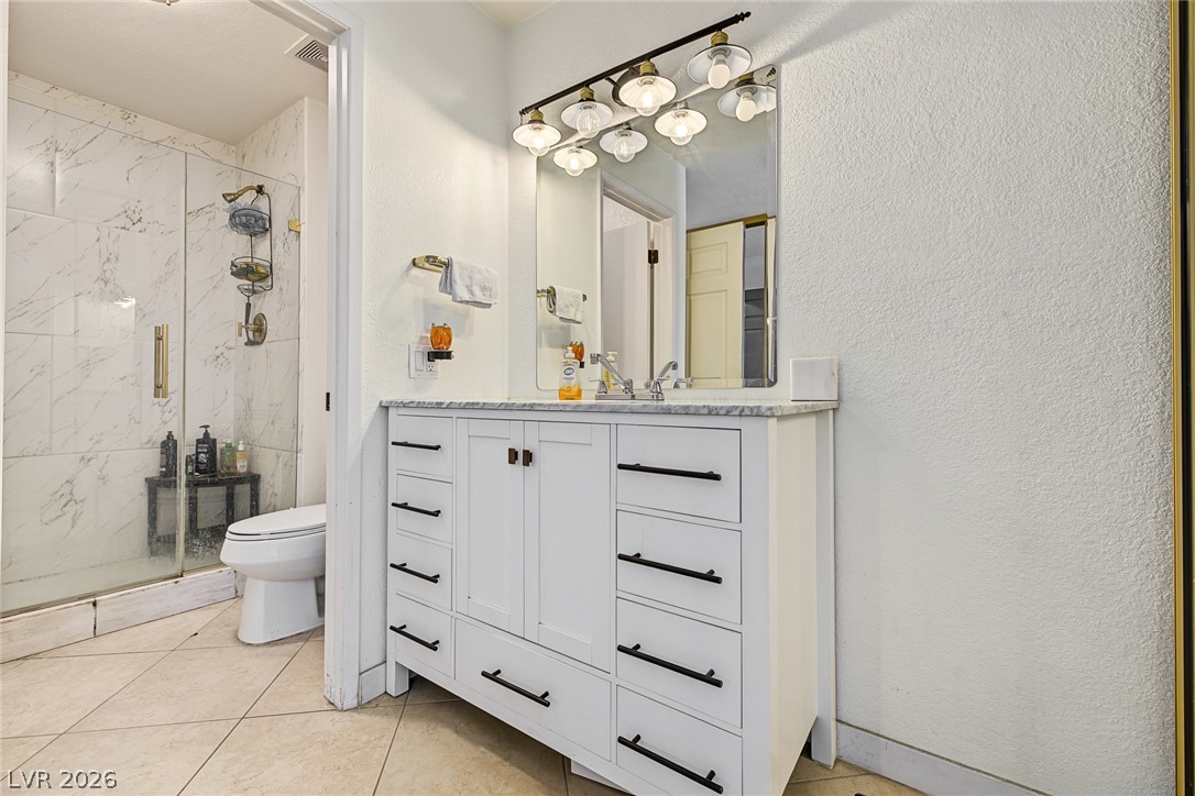 6992 Quarry Drive Las Vegas NV 89147