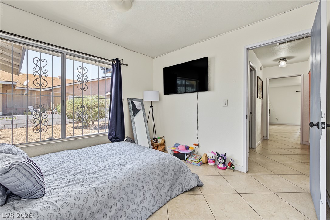6992 Quarry Drive Las Vegas NV 89147