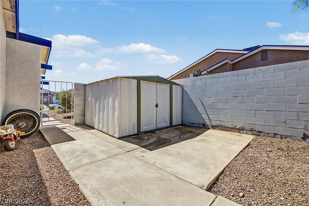6992 Quarry Drive Las Vegas NV 89147