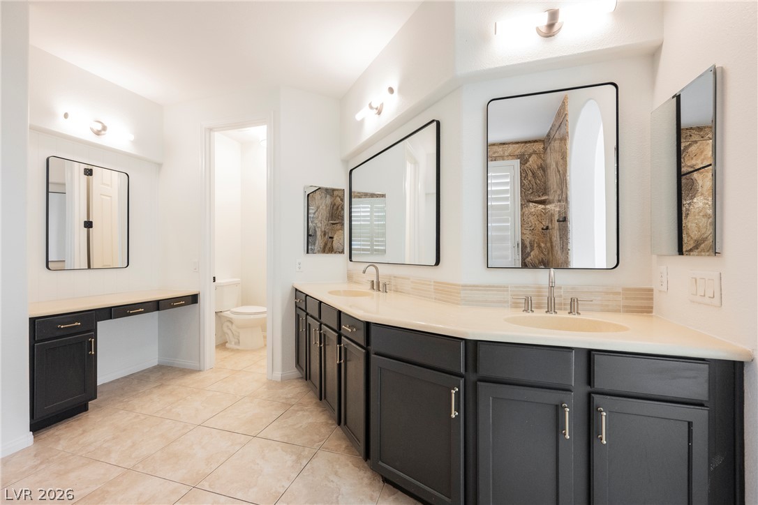 733 Blue Crystal Creek Road Henderson NV 89002