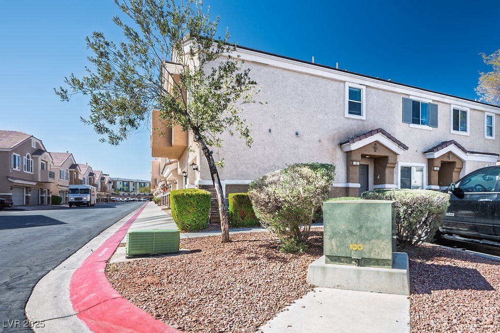 6610 Tumbleweed Ridge Lane 101 Henderson NV 89011