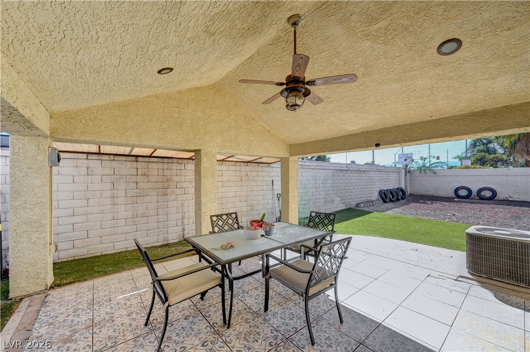 100 Underhill Court Las Vegas NV 89145