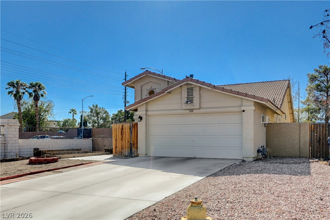 100 Underhill Court Las Vegas NV 89145
