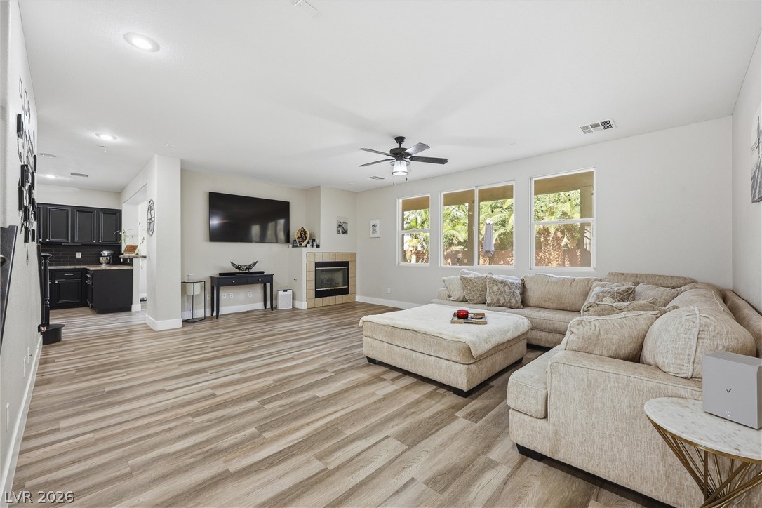 7916 Flat Creek Street Las Vegas NV 89131