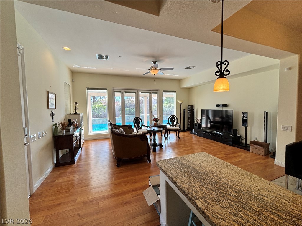 932 Viscanio Place Las Vegas NV 89138