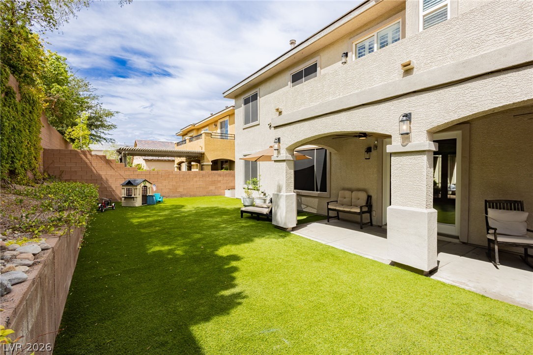 7423 Bretton Oaks Street Las Vegas NV 89166