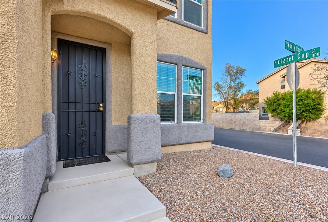 2704 Wooly Rose Avenue Las Vegas NV 89106