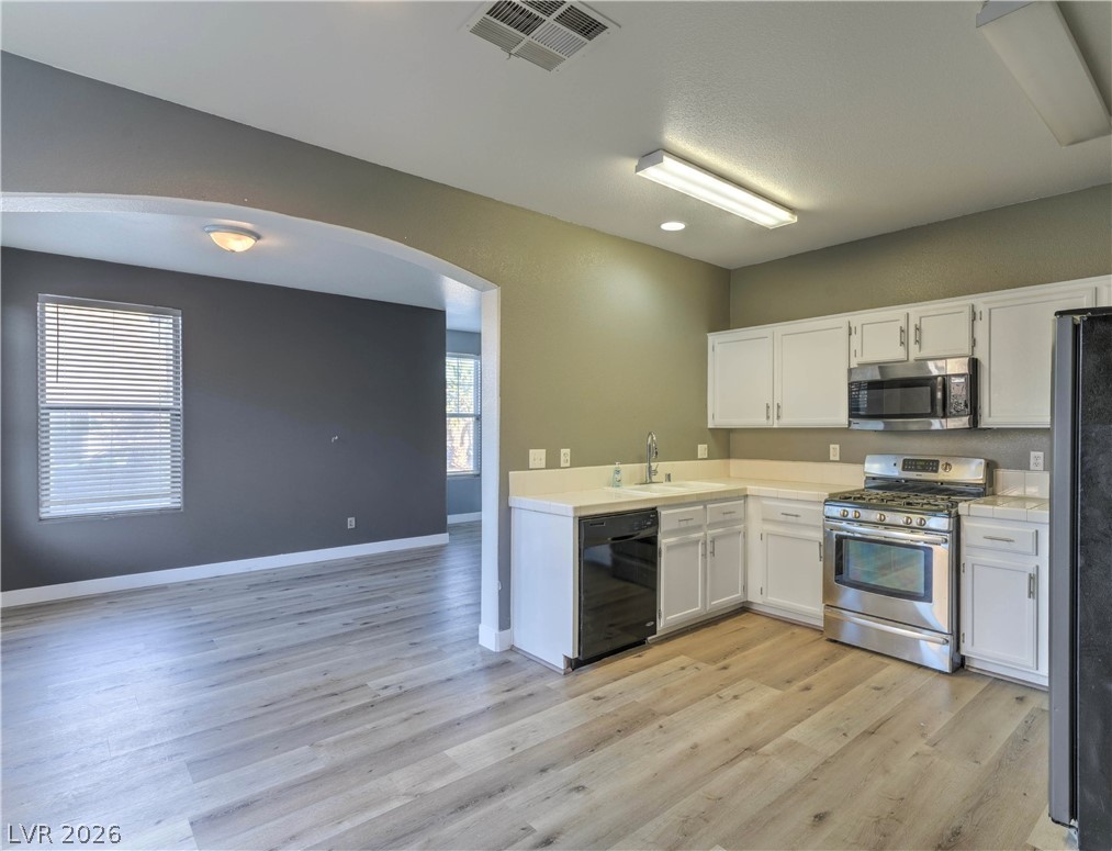 2704 Wooly Rose Avenue Las Vegas NV 89106