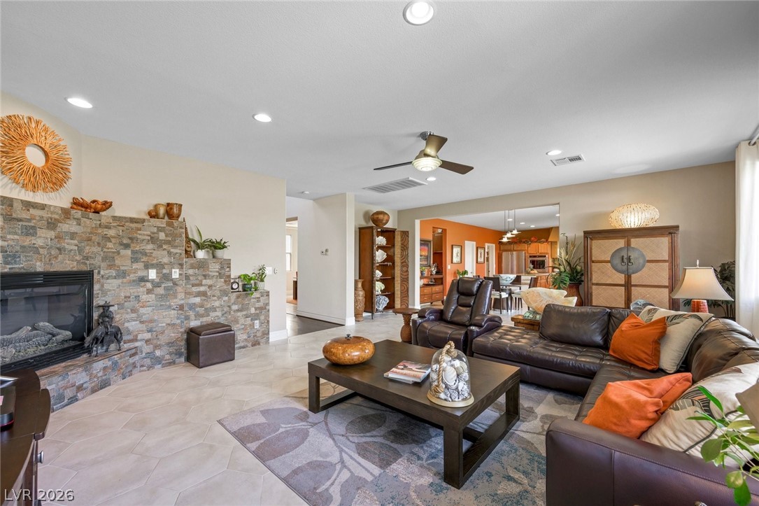 464 Via Del Foro Drive Henderson NV 89011