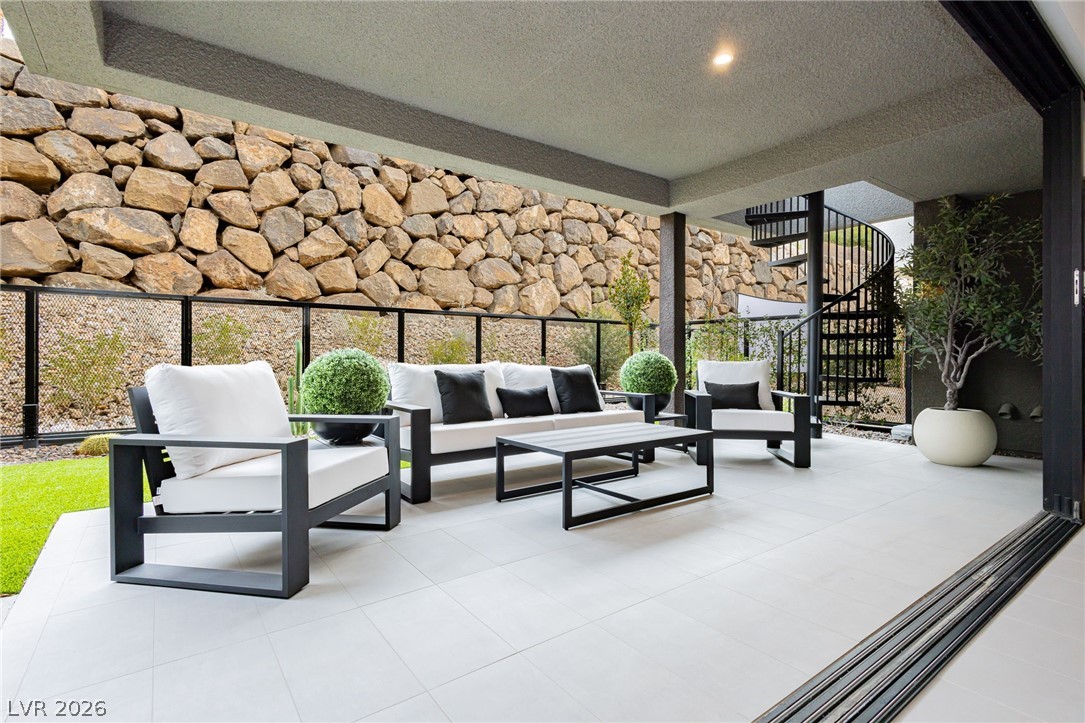 13 Promenade Isle Lane Henderson NV 89011
