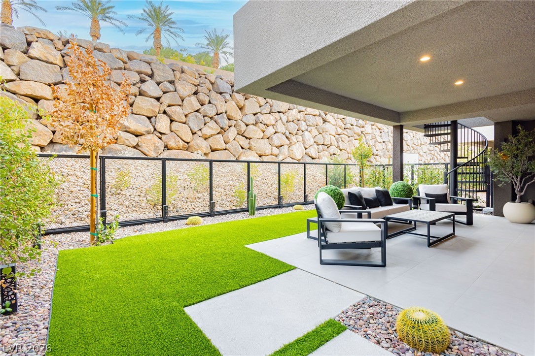 13 Promenade Isle Lane Henderson NV 89011