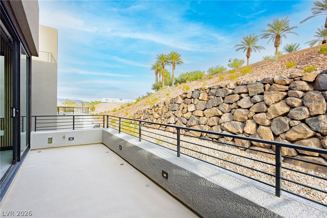 13 Promenade Isle Lane Henderson NV 89011