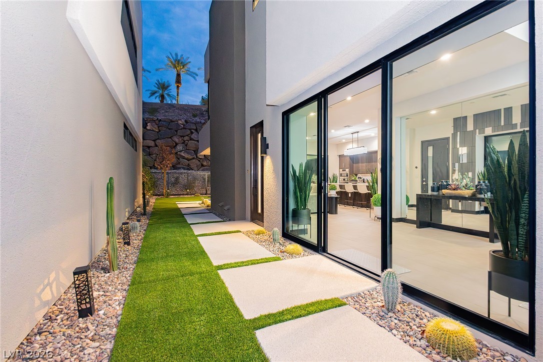 13 Promenade Isle Lane Henderson NV 89011