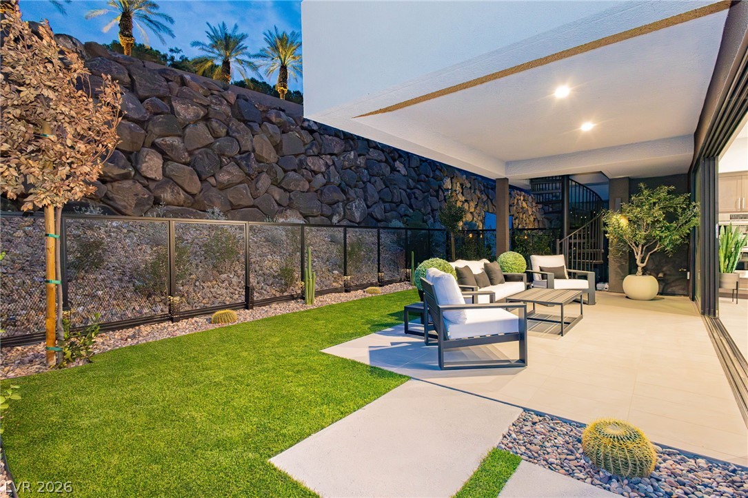 13 Promenade Isle Lane Henderson NV 89011