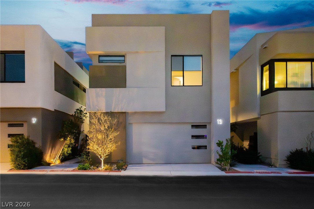 13 Promenade Isle Lane Henderson NV 89011