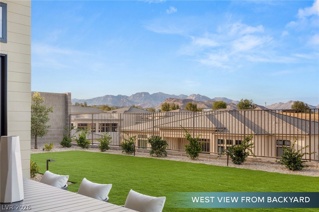 10964 Rossa Peak Avenue Las Vegas NV 89135