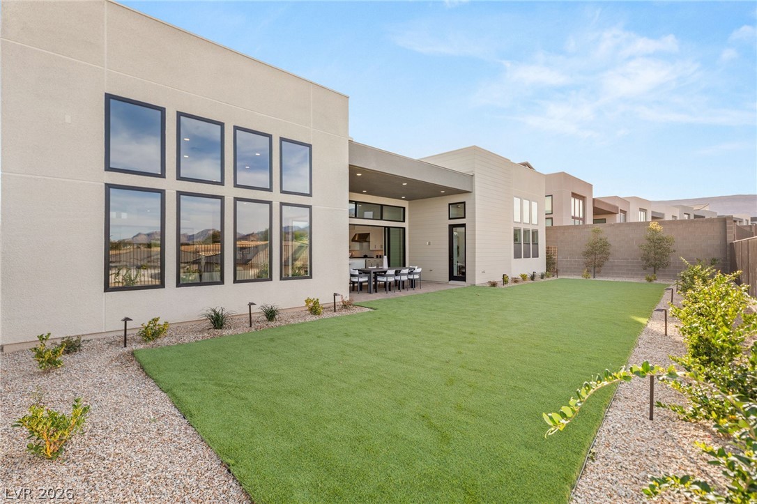 10964 Rossa Peak Avenue Las Vegas NV 89135