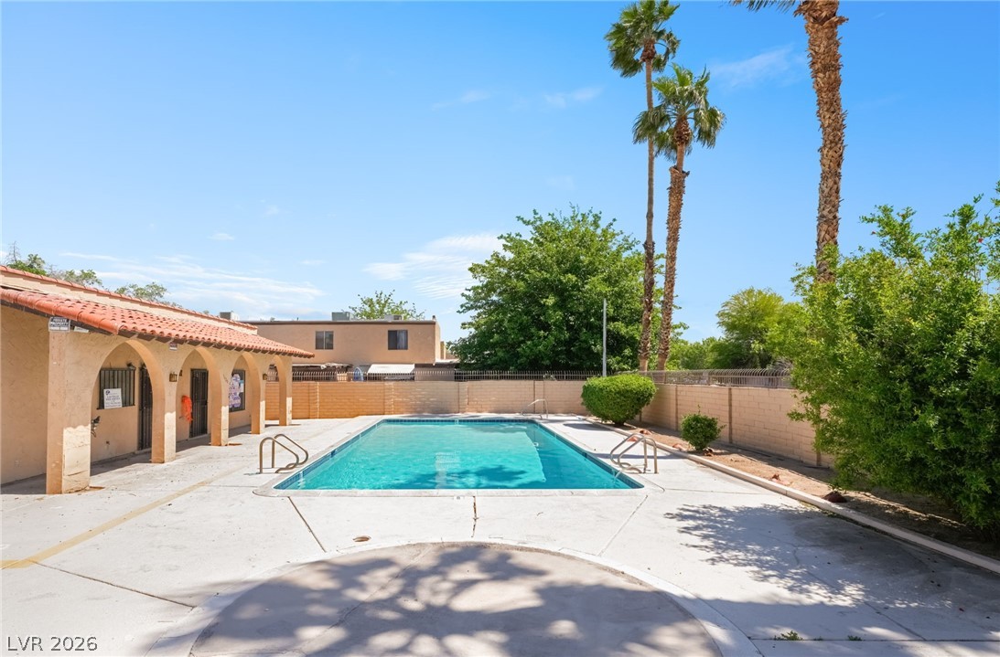 2004 Winwood Street Las Vegas NV 89108