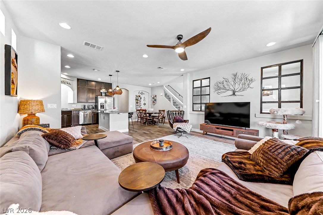 7064 Adler Falls Street Las Vegas NV 89118