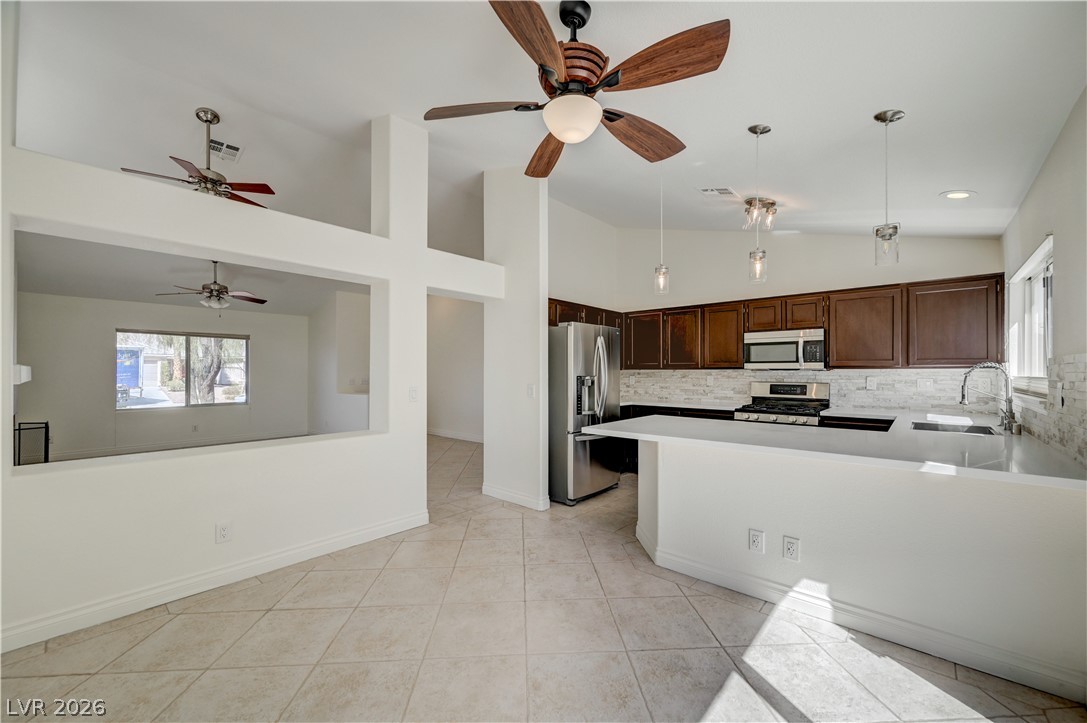9505 Glengarry Drive Las Vegas NV 89129