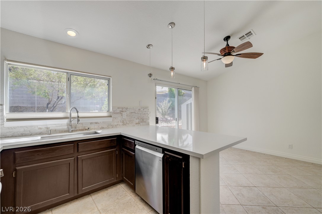 9505 Glengarry Drive Las Vegas NV 89129
