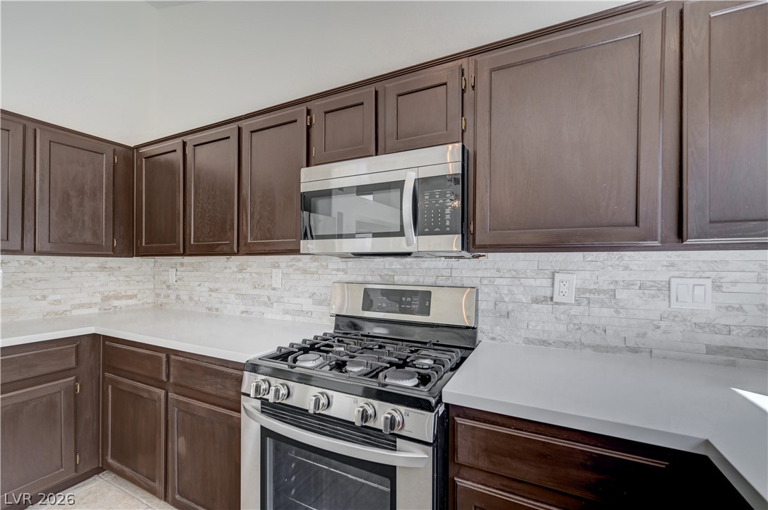 9505 Glengarry Drive Las Vegas NV 89129