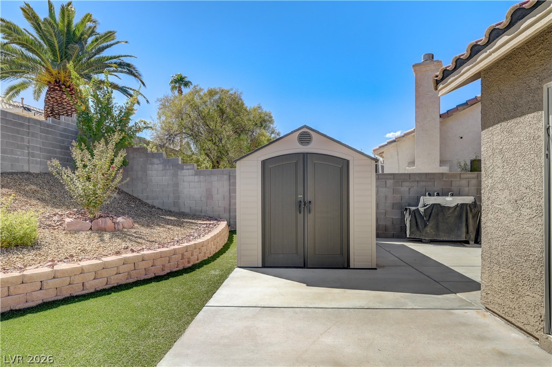 9505 Glengarry Drive Las Vegas NV 89129
