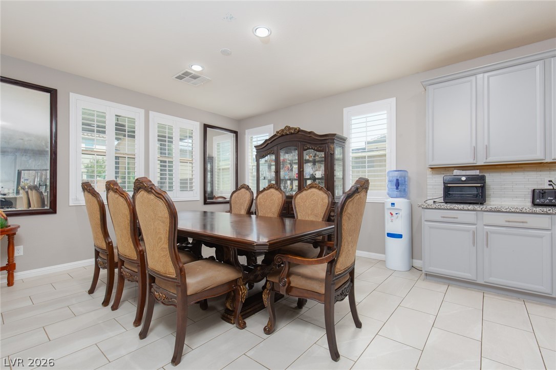 824 Claystone Ridge Avenue North Las Vegas NV 89084