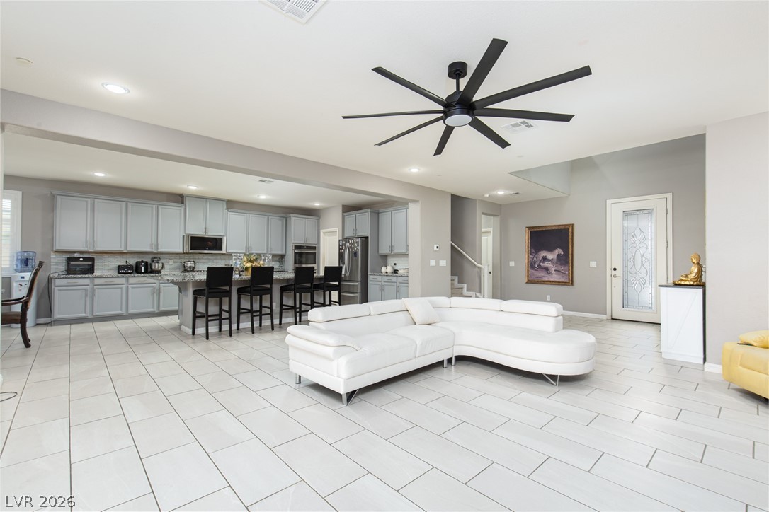 824 Claystone Ridge Avenue North Las Vegas NV 89084
