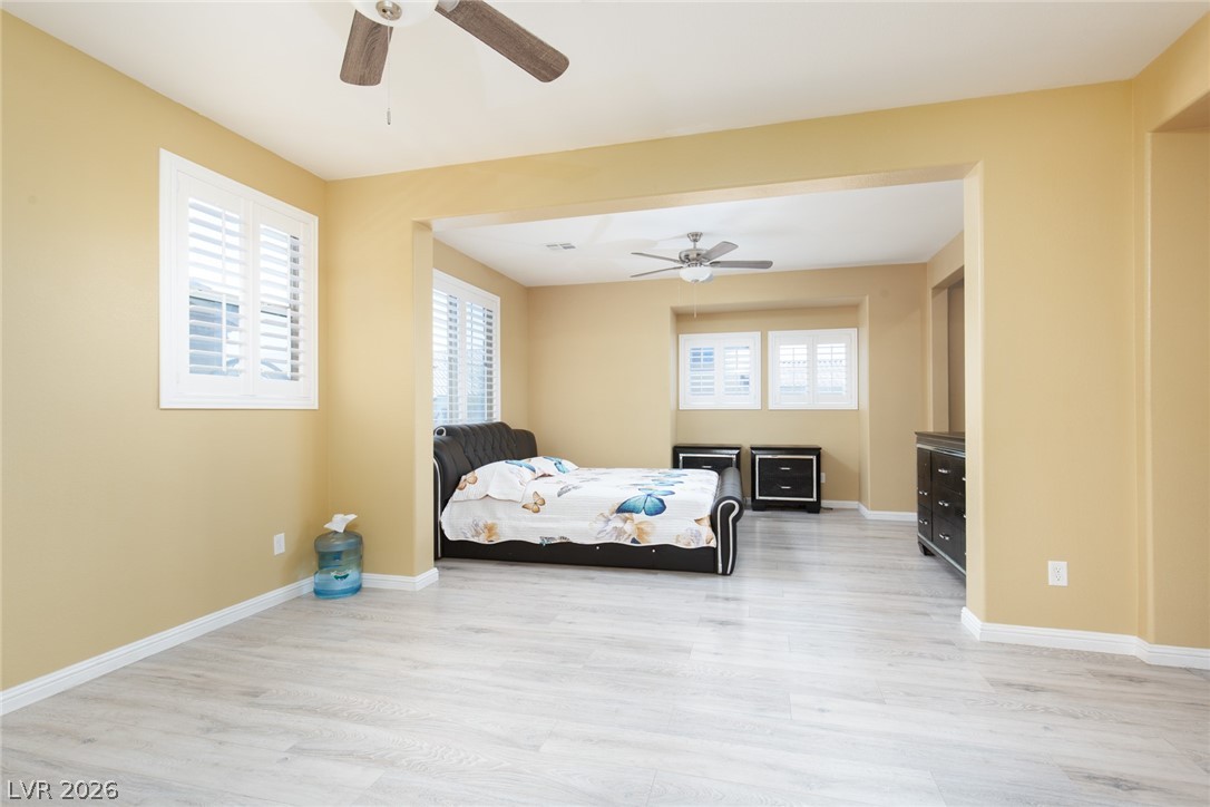 824 Claystone Ridge Avenue North Las Vegas NV 89084