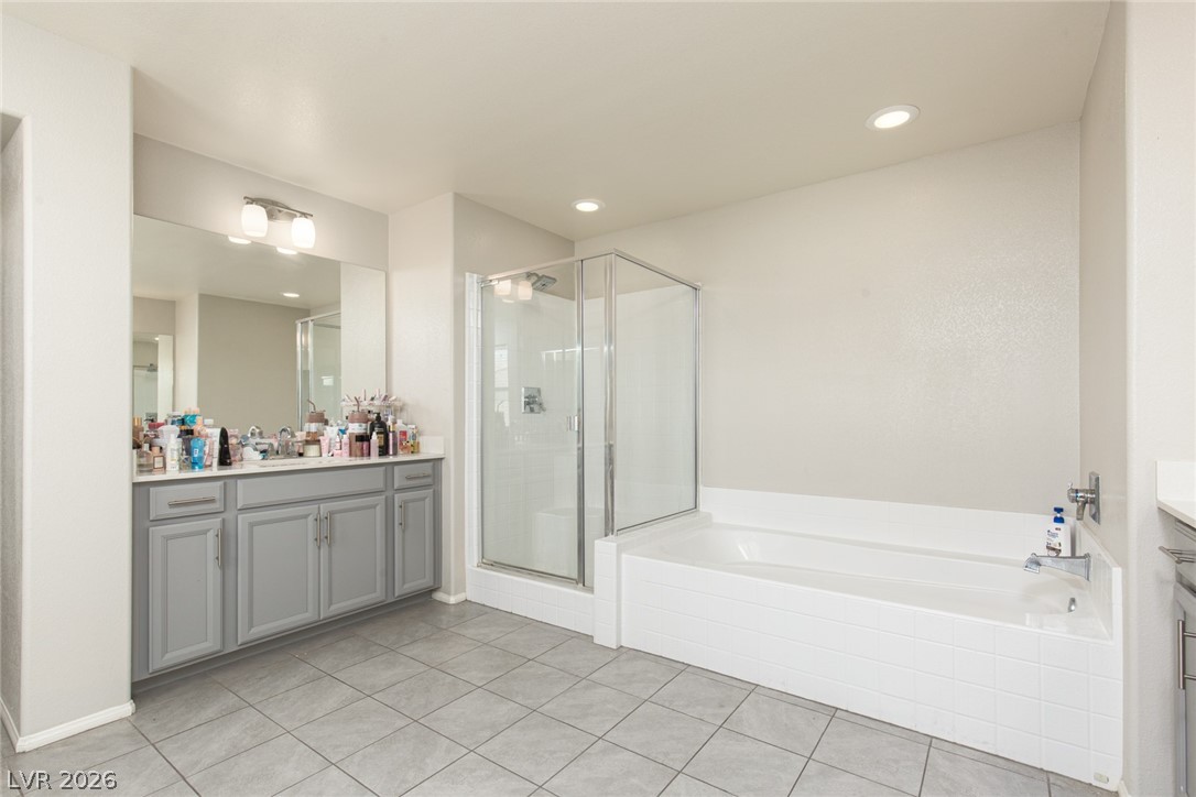 824 Claystone Ridge Avenue North Las Vegas NV 89084