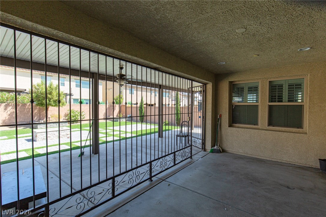 824 Claystone Ridge Avenue North Las Vegas NV 89084