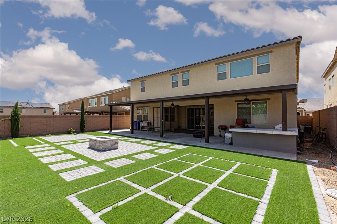 824 Claystone Ridge Avenue North Las Vegas NV 89084