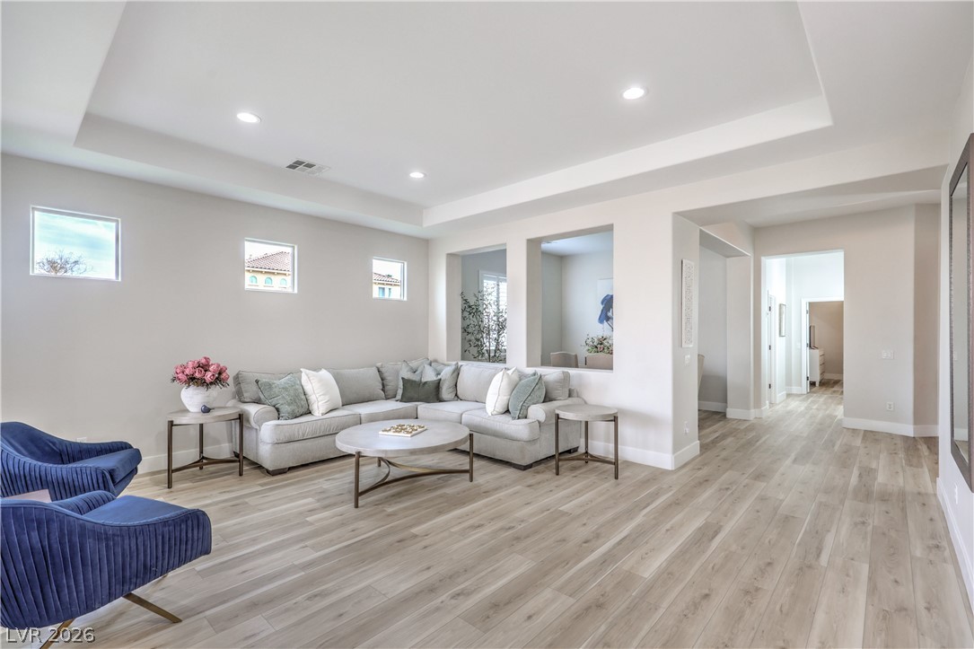 5012 Hacienda Grande Avenue Las Vegas NV 89141