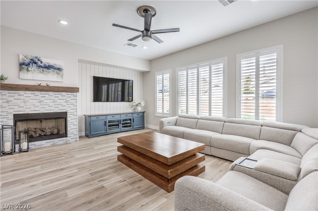 5012 Hacienda Grande Avenue Las Vegas NV 89141