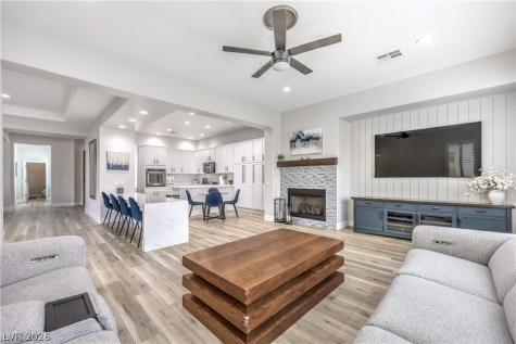 5012 Hacienda Grande Avenue Las Vegas NV 89141