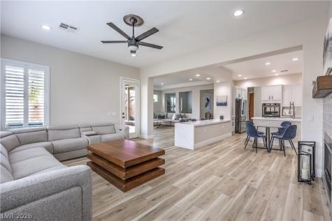 5012 Hacienda Grande Avenue Las Vegas NV 89141