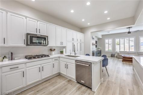 5012 Hacienda Grande Avenue Las Vegas NV 89141