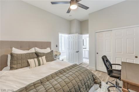 5012 Hacienda Grande Avenue Las Vegas NV 89141