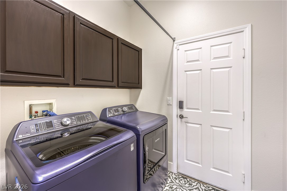 5012 Hacienda Grande Avenue Las Vegas NV 89141