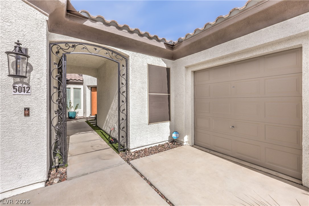 5012 Hacienda Grande Avenue Las Vegas NV 89141