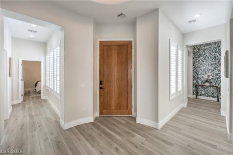 5012 Hacienda Grande Avenue Las Vegas NV 89141