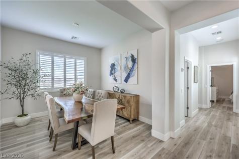 5012 Hacienda Grande Avenue Las Vegas NV 89141